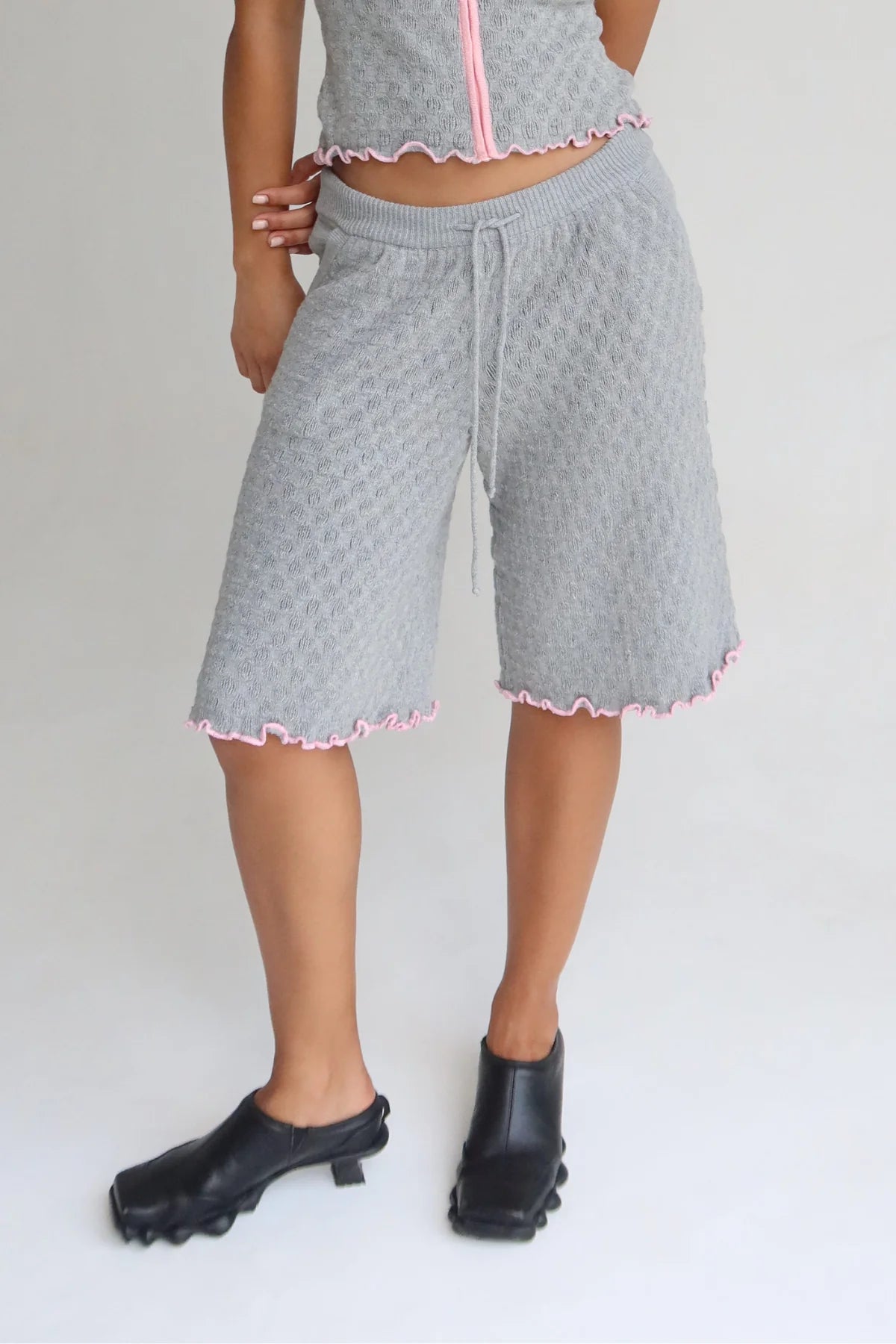 BERMUDA SHORTS