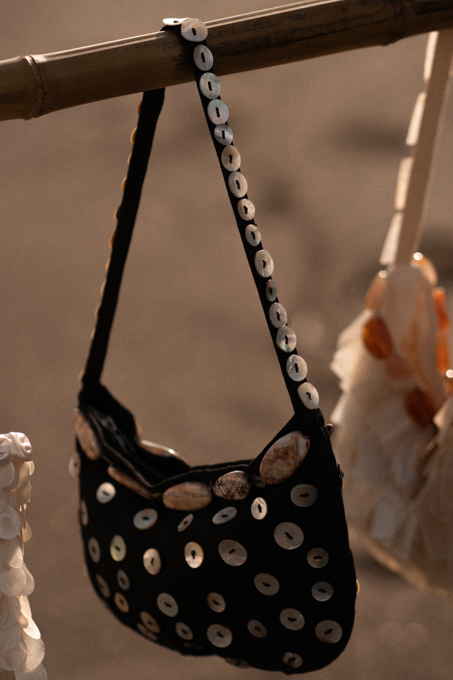 VICTORIA - BLACK SEASHELL BUTTON & STONE HANDBAG