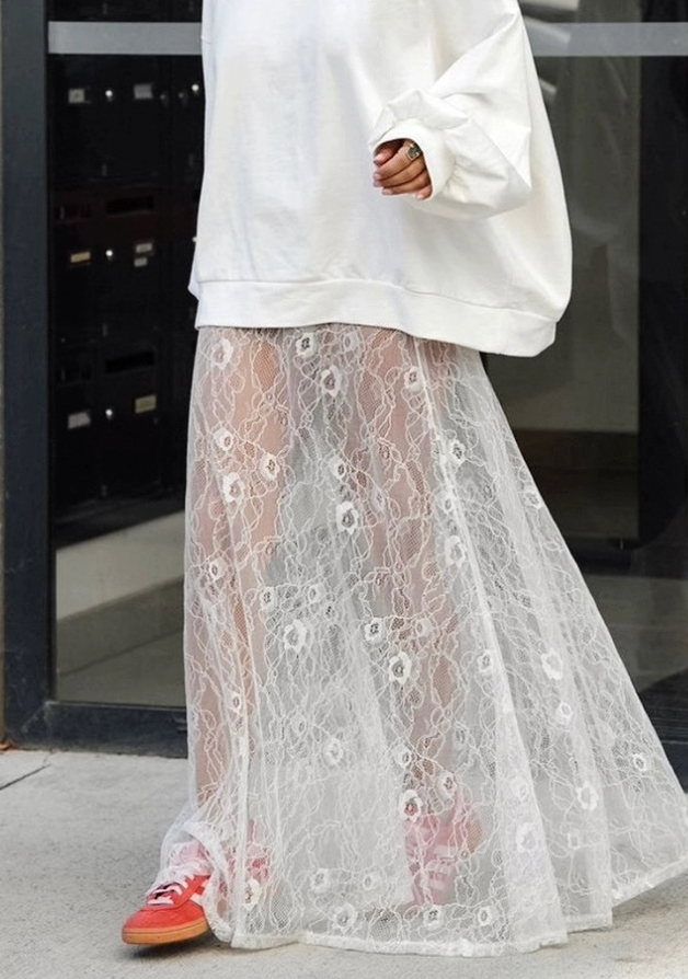 TULE SKIRT